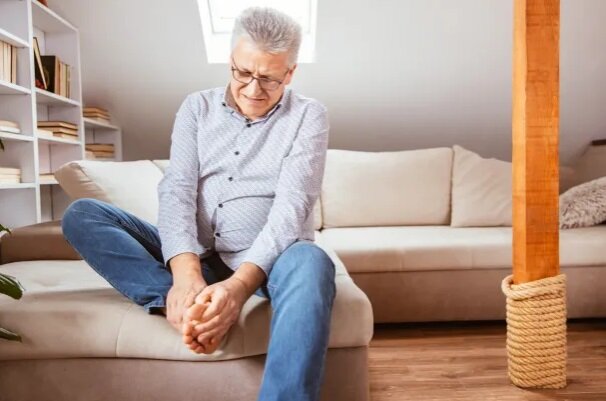 درد پا اذیتت می‌کند؟ ؛ بدن دارد با تو حرف می‌زند