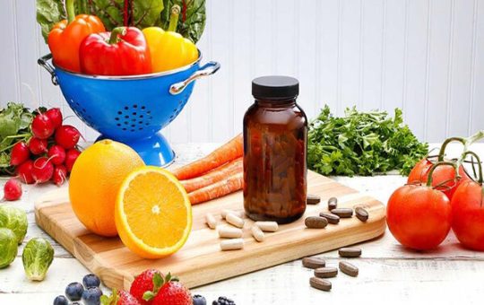 آیا مصرف مولتی‌ویتامین واقعا تاثیری دارد؟ چه افرادی باید مصرف کنند؟