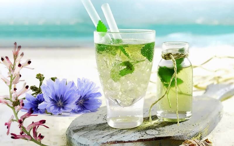 کبد چرب دارید؟ خوردن این دو عرق در کنار هم معجزه می کند البته فقط به یک شرط...
